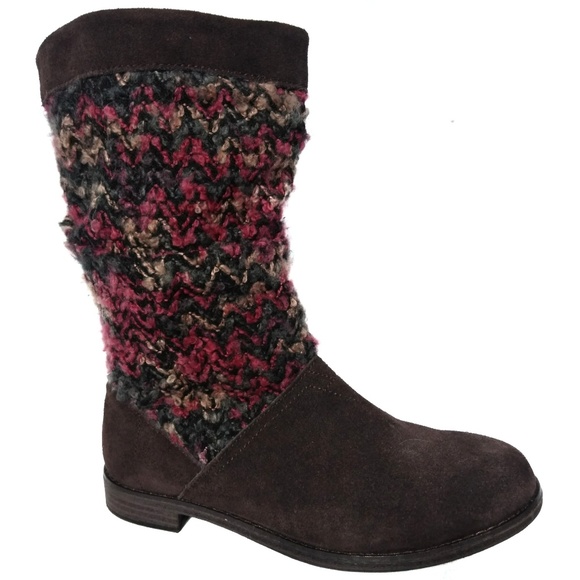 Toms Shoes - Toms Serra Boots size 7